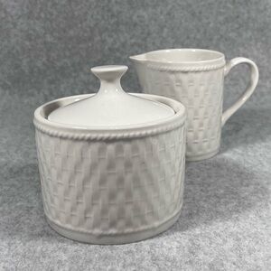 Oneida Basket Weave Wicker White Creamer & Sugar‎ Bowl Set with Lid Stoneware